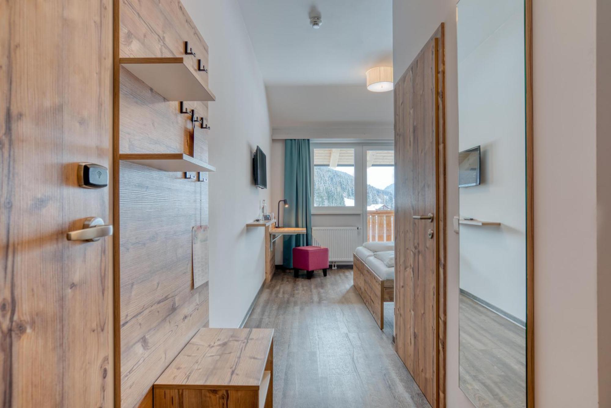 Cooee Alpin Hotel باد كلينكيرشهايم المظهر الخارجي الصورة