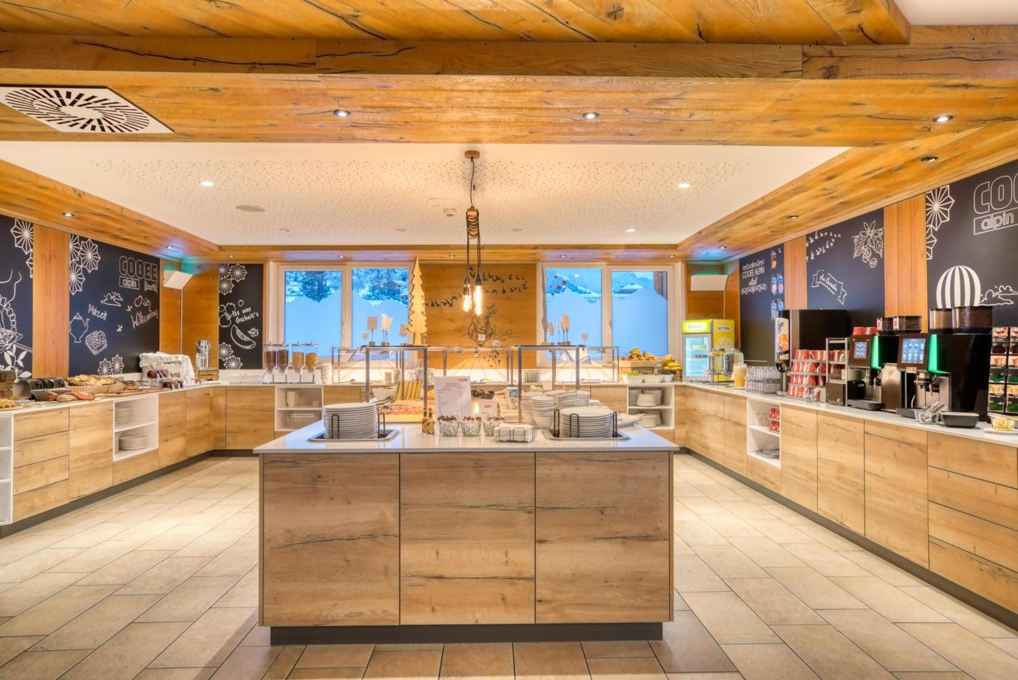 Cooee Alpin Hotel باد كلينكيرشهايم المظهر الخارجي الصورة