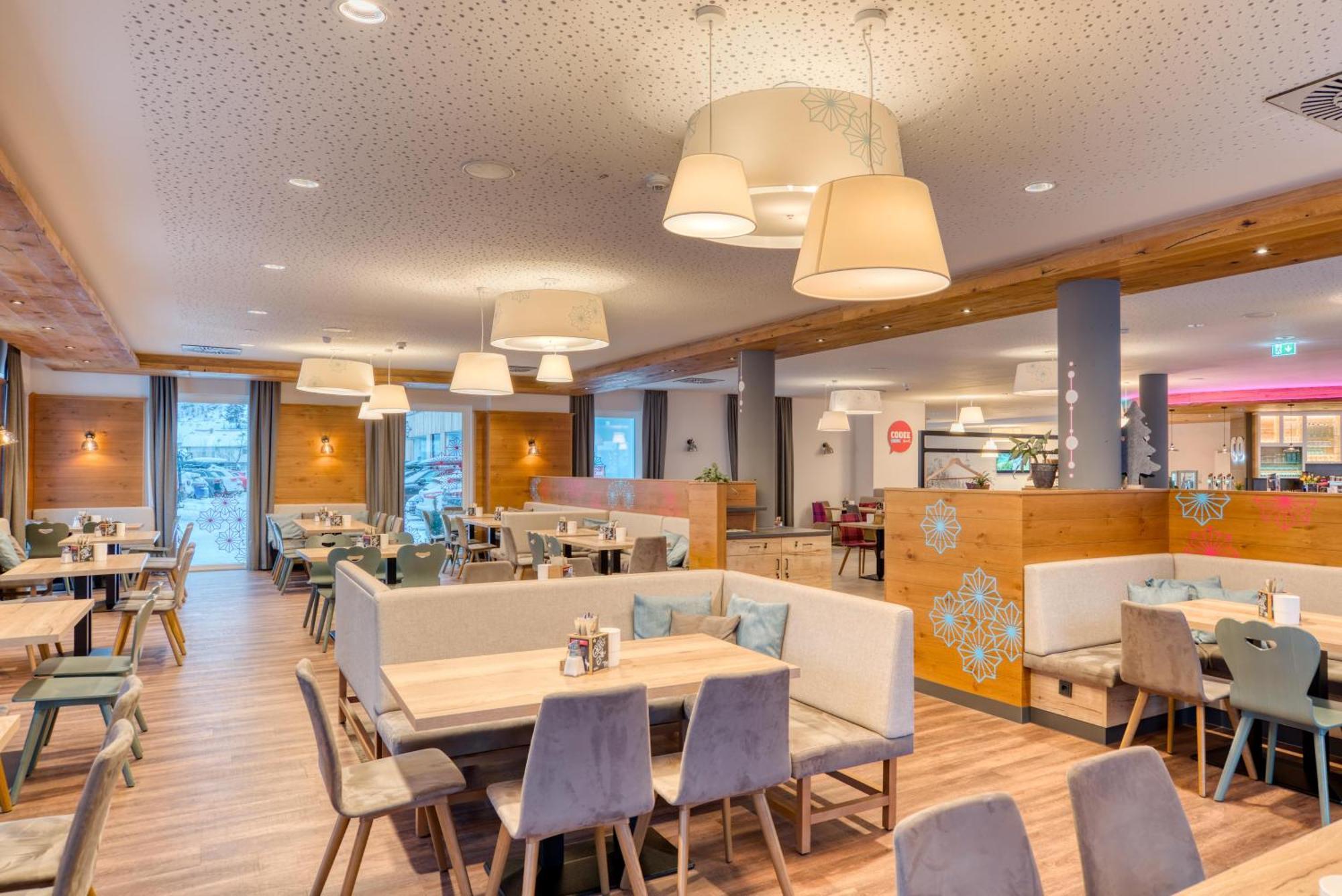 Cooee Alpin Hotel باد كلينكيرشهايم المظهر الخارجي الصورة